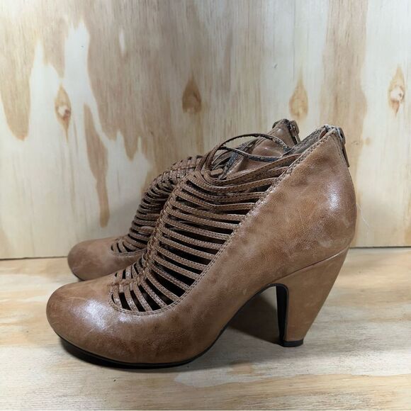 Miz Mooz Sloane Pumps Women's Size 7.5 - Picture 7 of 7